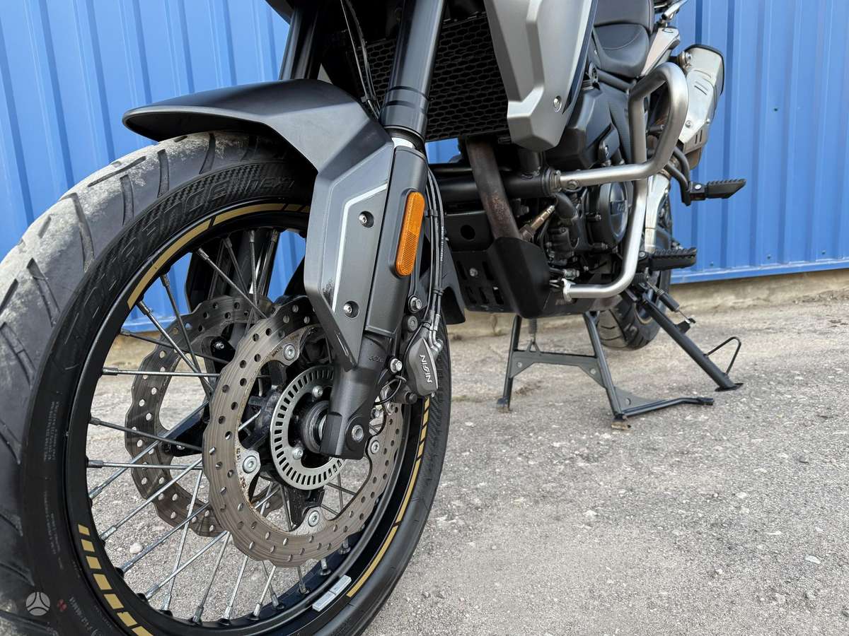 VOGE 650 DS 650cc, enduro / adventure