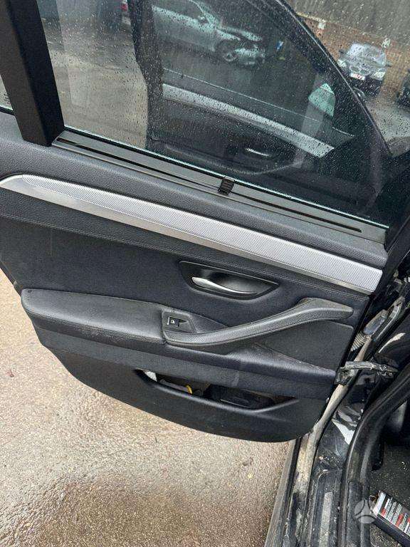 BMW 5 serija