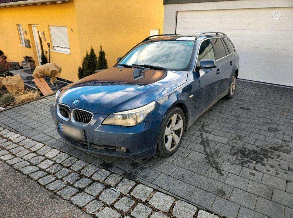 BMW 530