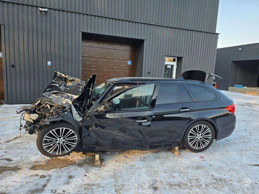 BMW 520