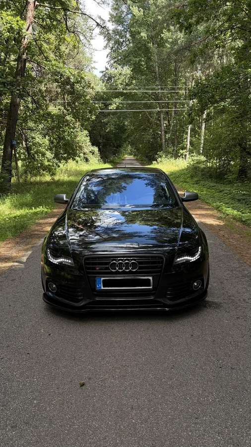 Audi A4, 2.7 l., Седан