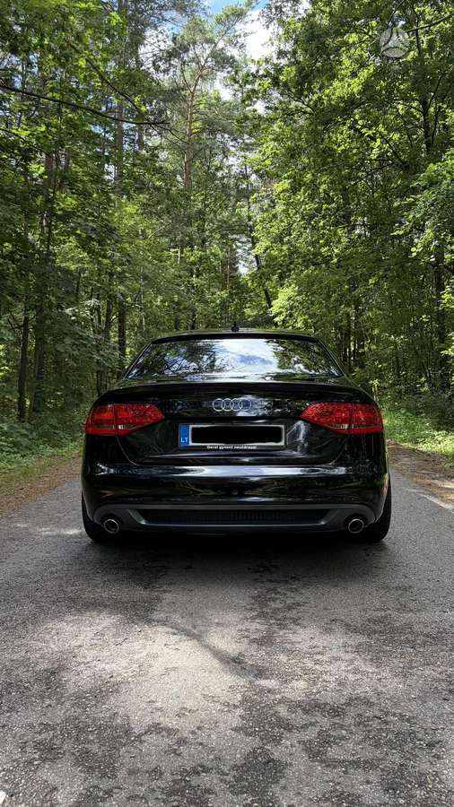Audi A4, 2.7 l., Седан