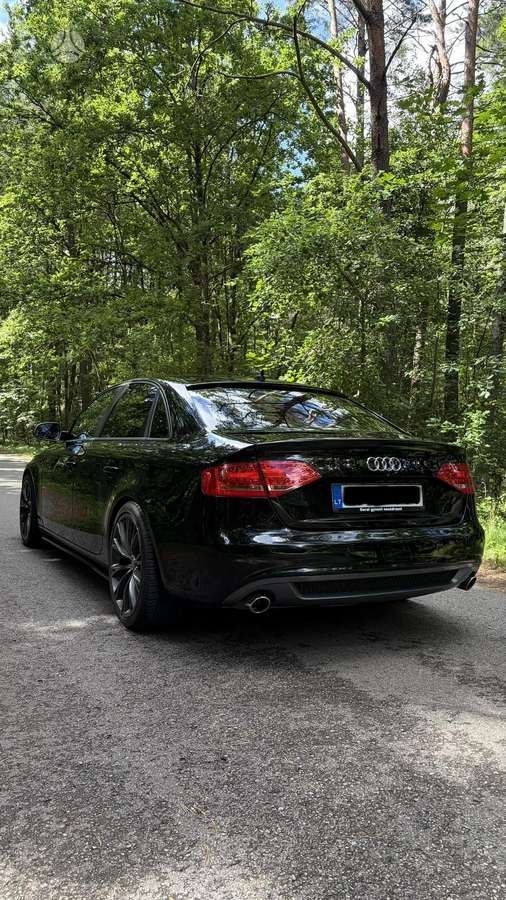Audi A4, 2.7 l., Седан