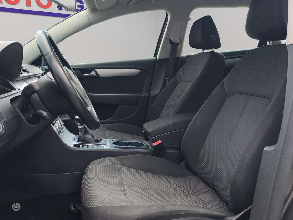 Volkswagen Passat, 2.0 l., Универсал