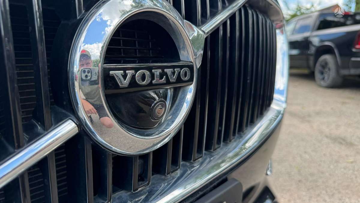 Volvo XC90 - 4