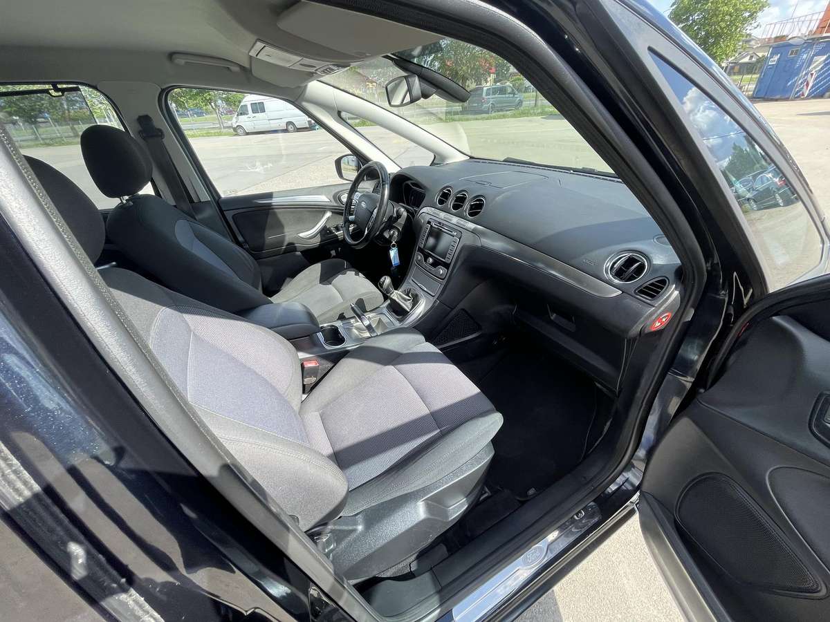 Ford S-MAX, 2.0 l., Минивэн