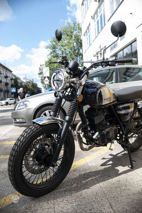 Mash Seventy 125cc, scooters / mopeds