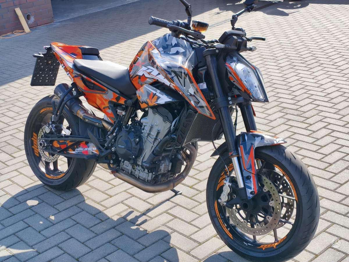 KTM Duke 790cc, street / classic