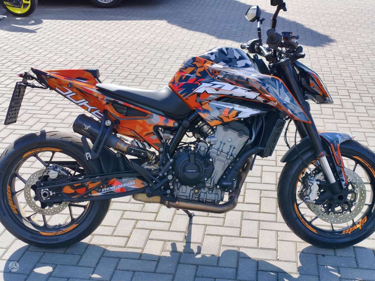 KTM Duke 790cc, street / classic