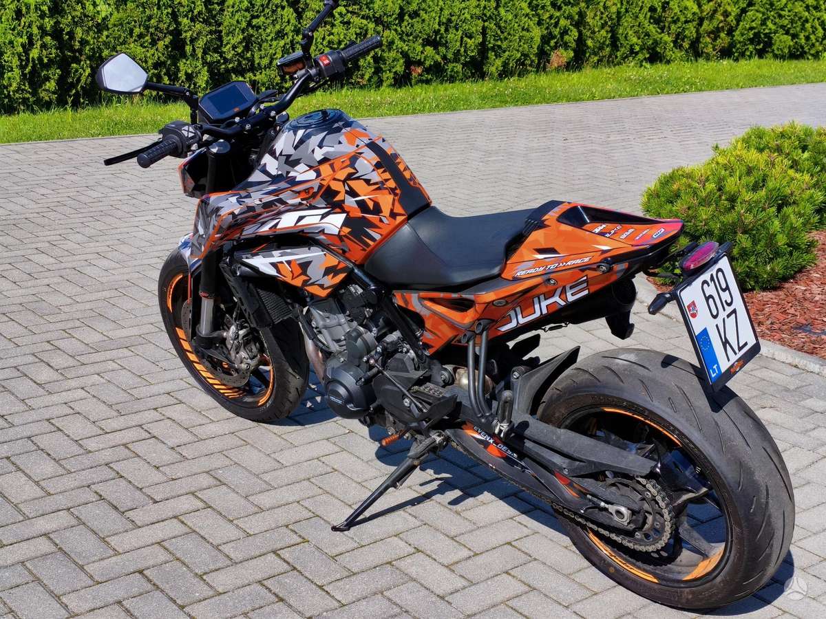 KTM Duke 790cc, street / classic