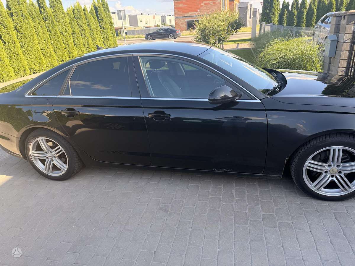 Audi A6, 2.0 l., Седан