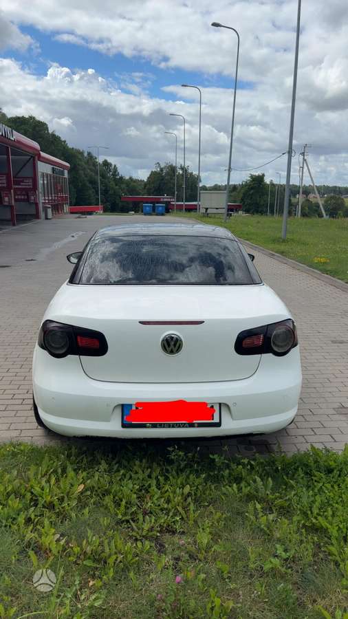 Volkswagen Eos, 2.0 l., convertible