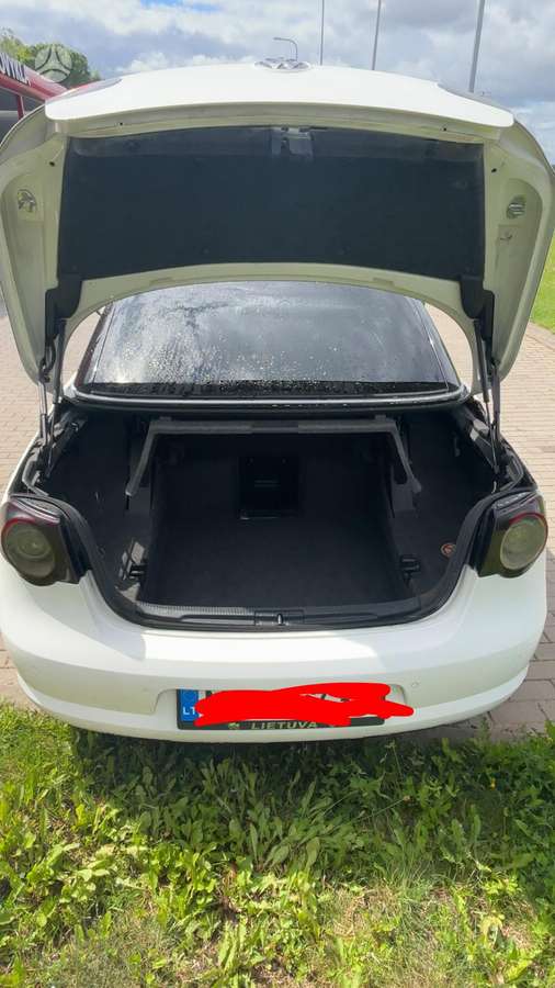 Volkswagen Eos, 2.0 l., convertible