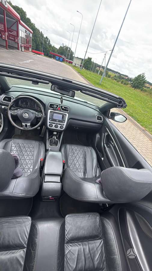 Volkswagen Eos, 2.0 l., convertible