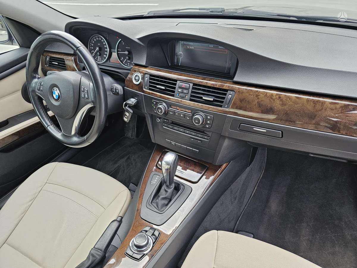 BMW 320, 2.0 l., Купе (coupe)