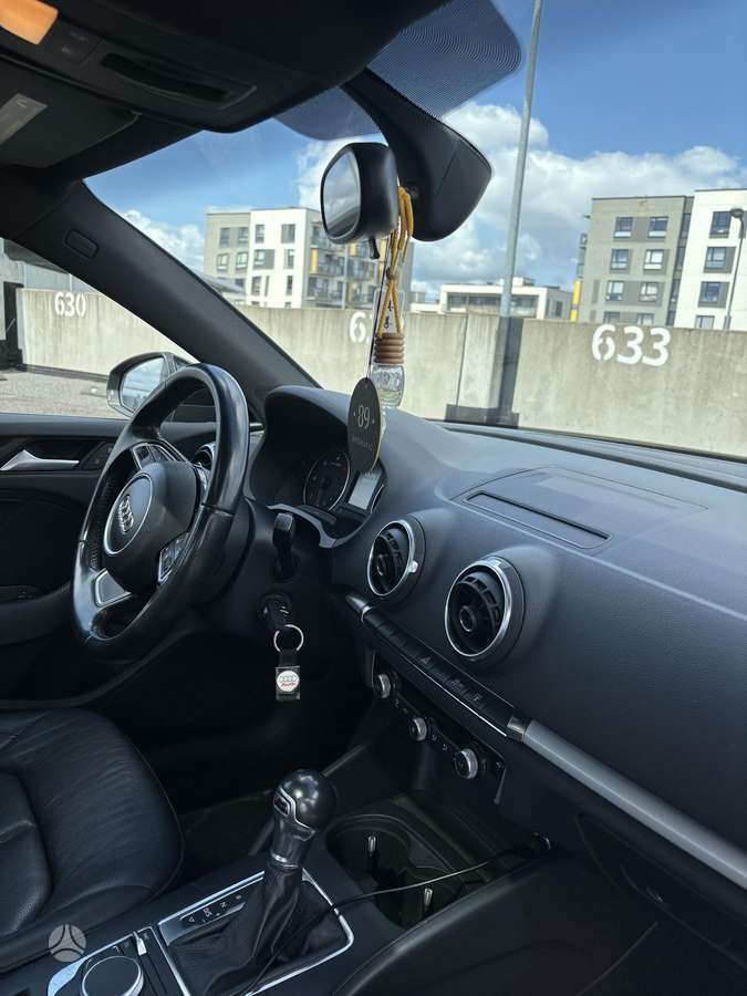 Audi A3, 2.0 l., Седан