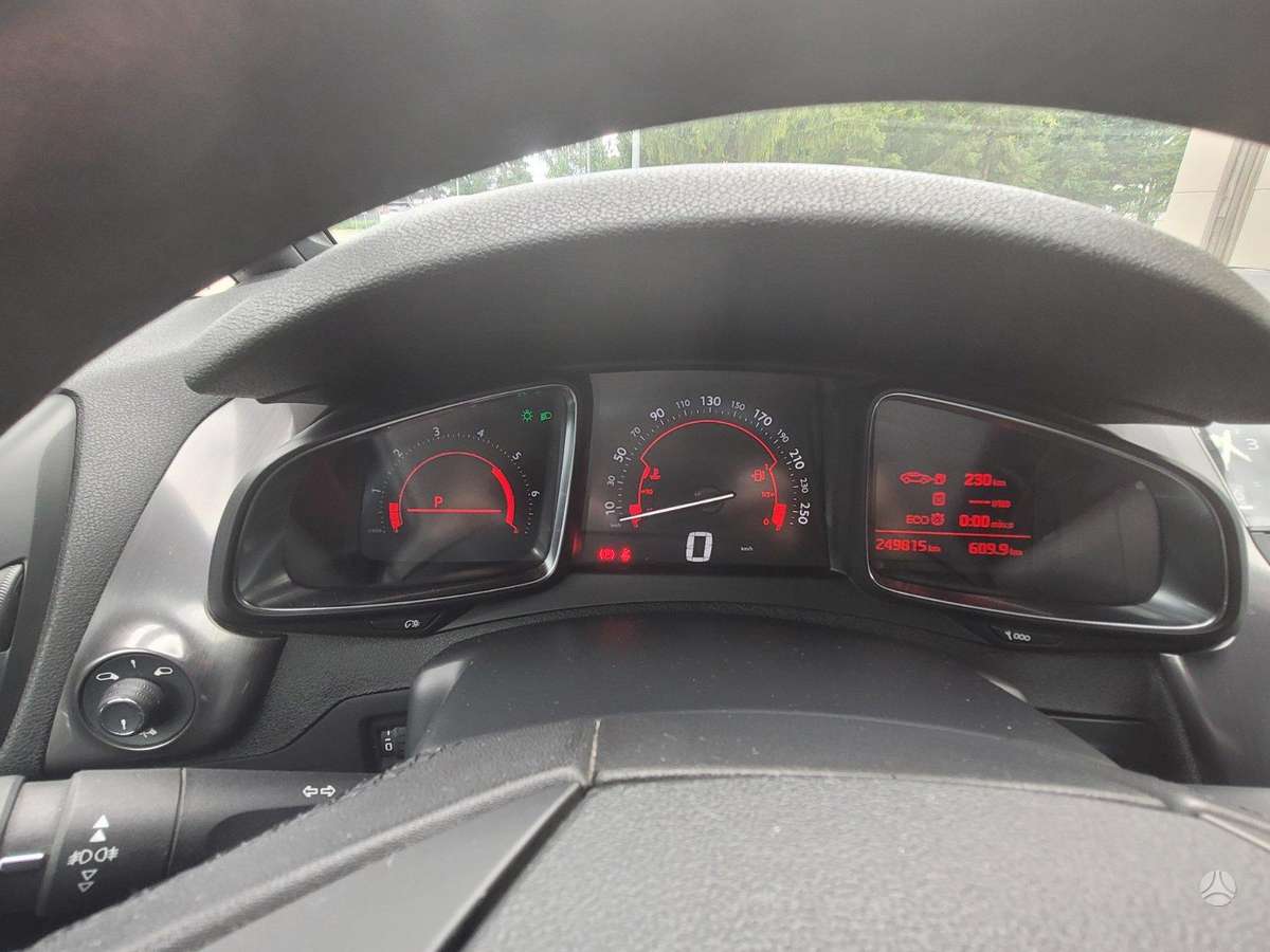 Citroen DS5, 2.0 l., Хэтчбек