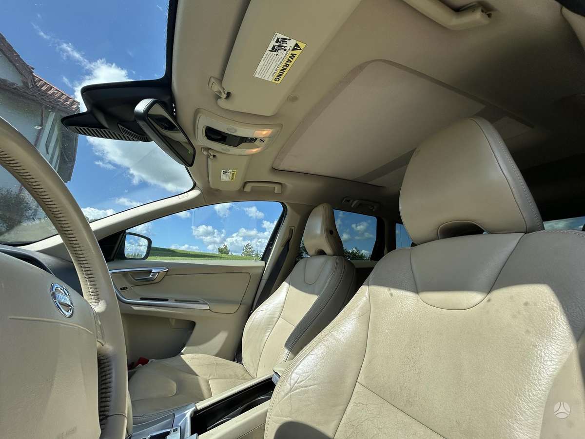 Volvo XC60 - 12
