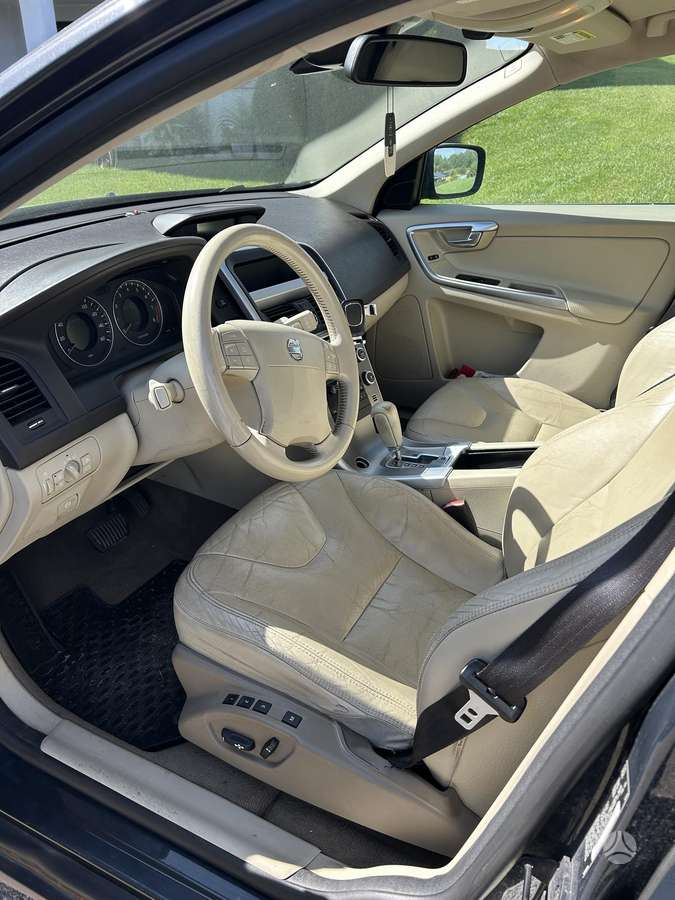 Volvo XC60 - 7