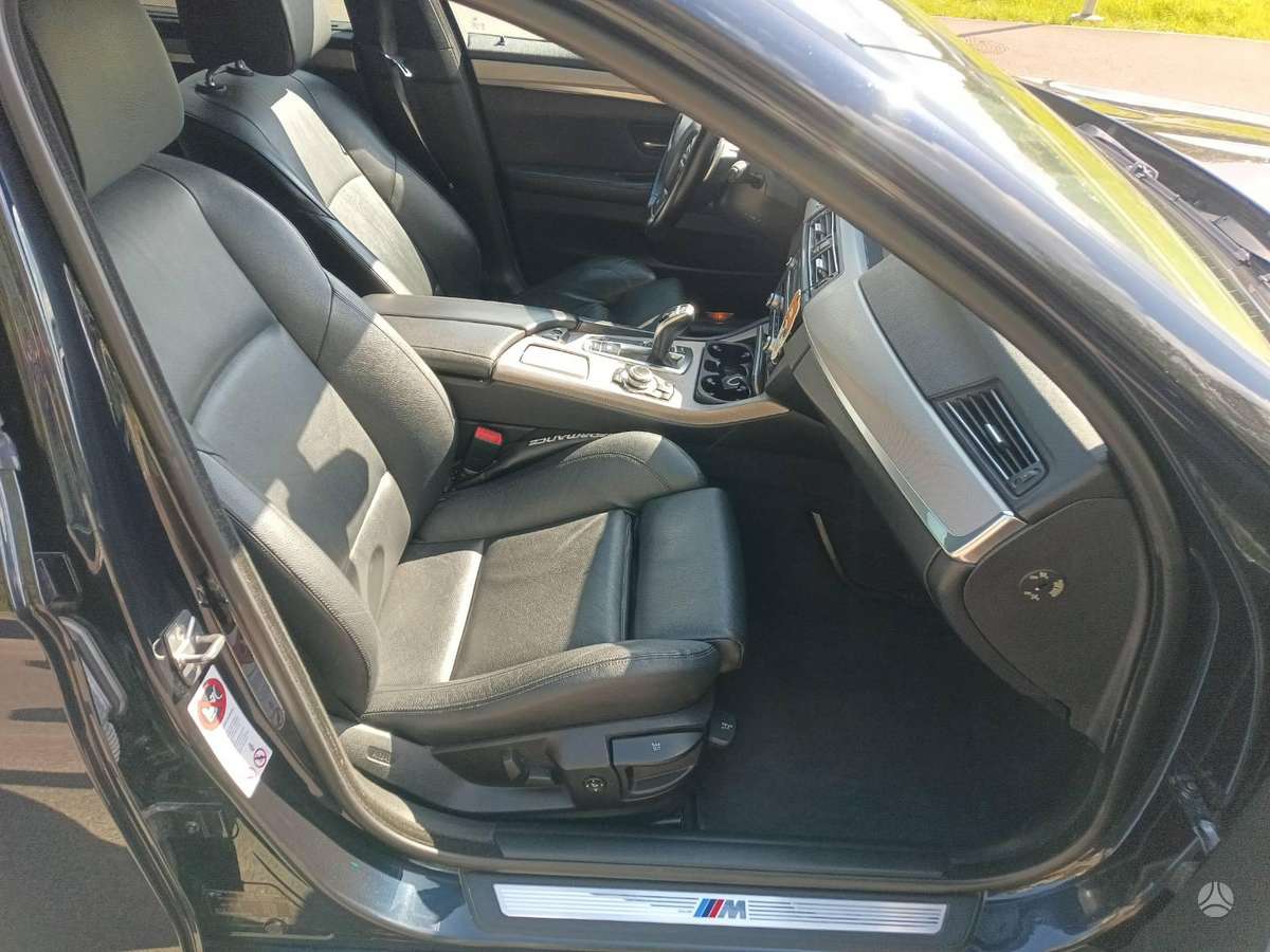 BMW 525, 3.0 l., wagon