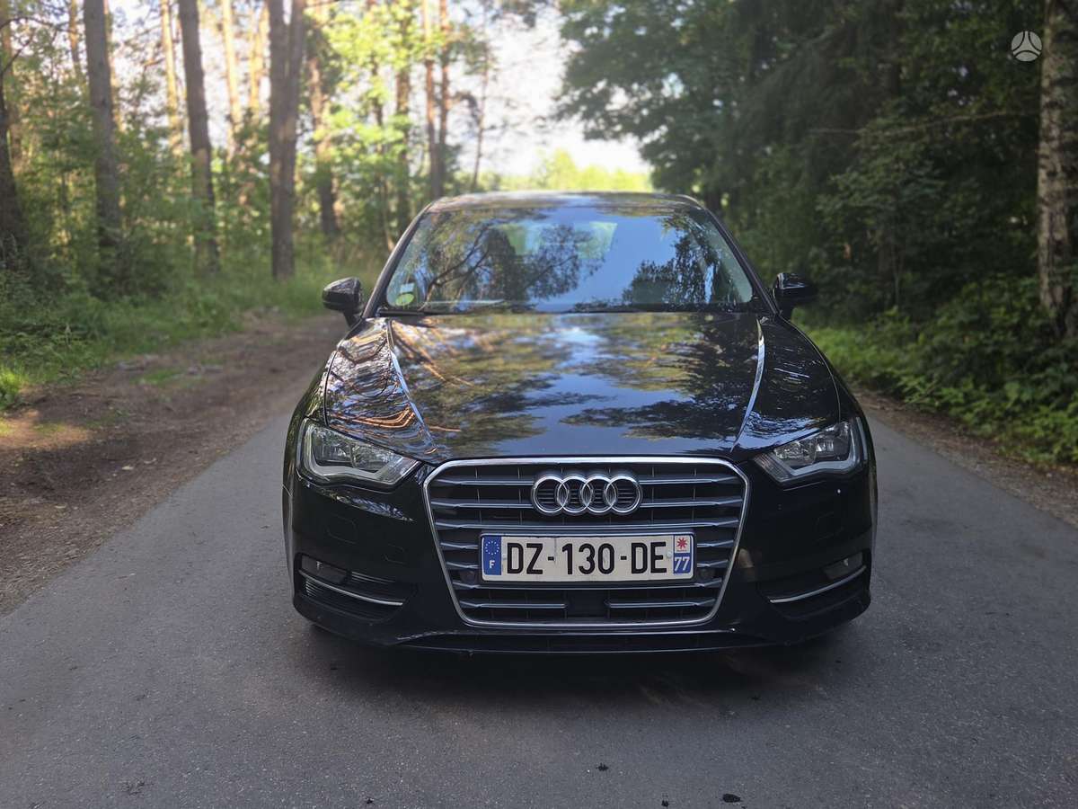 Audi A3, 1.6 l., Хэтчбек