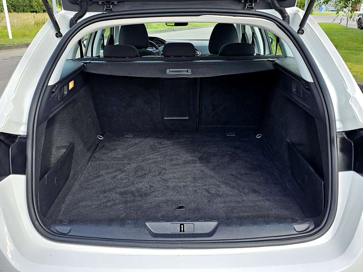 Peugeot 308, 1.6 l., Универсал