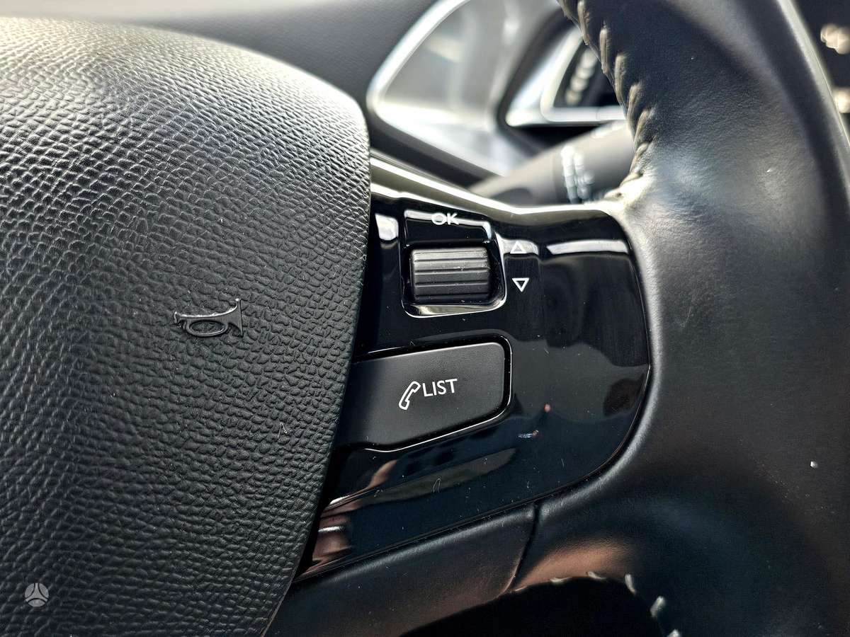 Peugeot 308, 1.6 l., Универсал