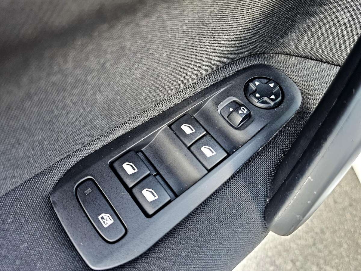 Peugeot 308, 1.6 l., Универсал