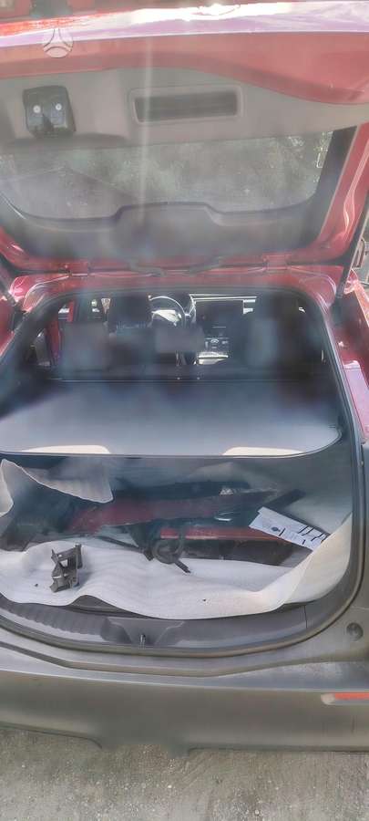 Subaru Solterra, hatchback