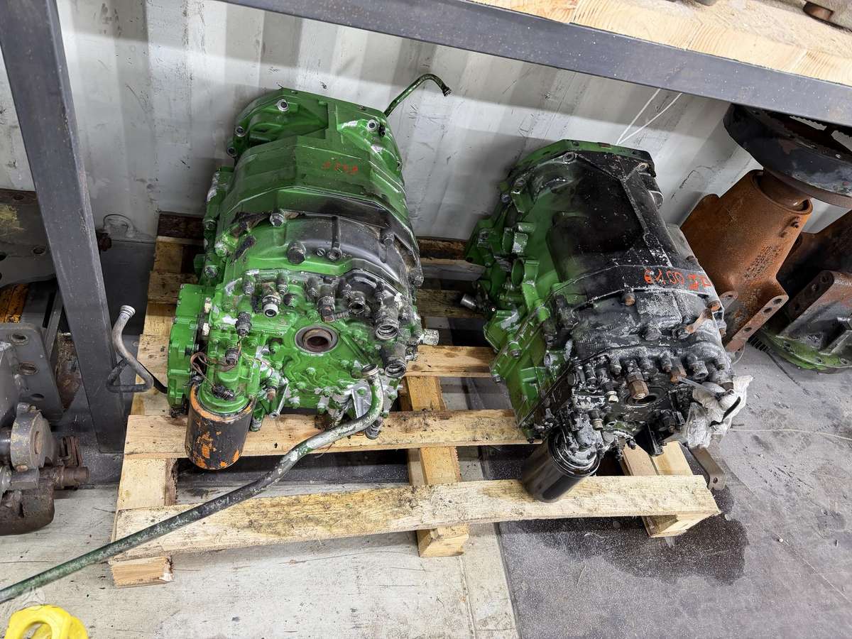 John Deere 6100/6110M/6420/6910/6920/6150