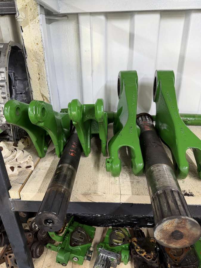John Deere 6100/6110M/6420/6910/6920/6150