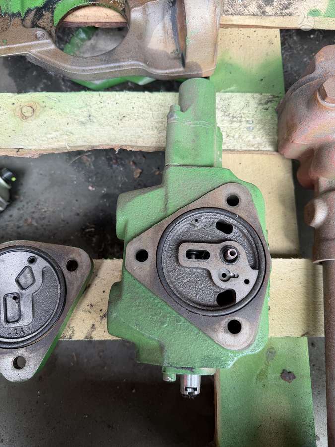John Deere 6100/6110M/6420/6910/6920/6150
