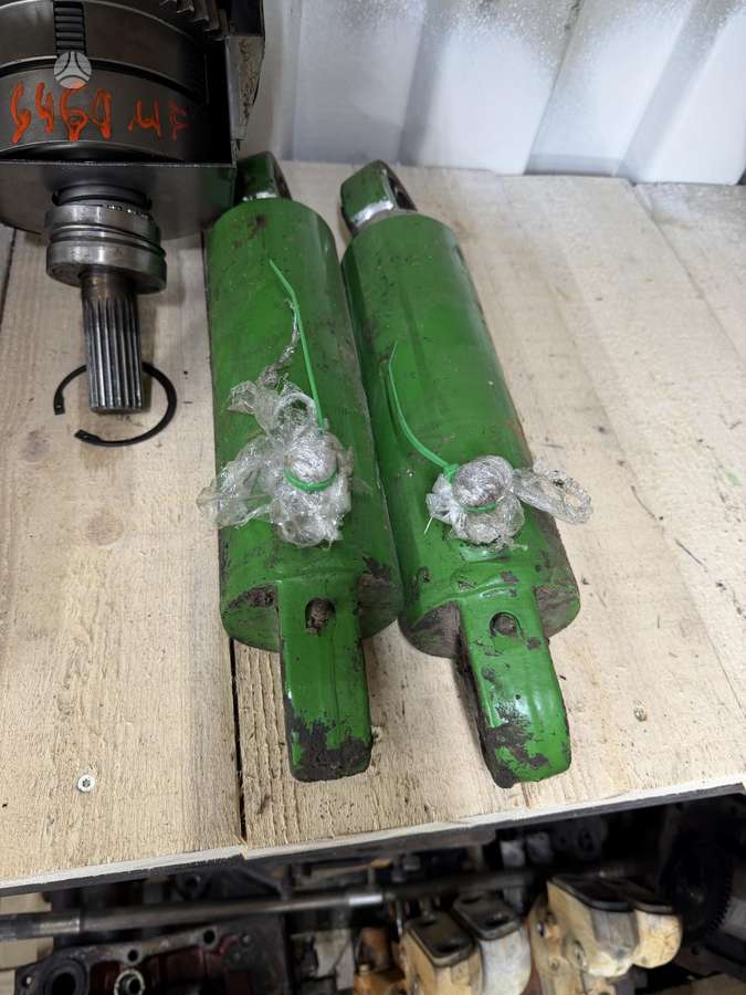 John Deere 6100/6110M/6420/6910/6920/6150