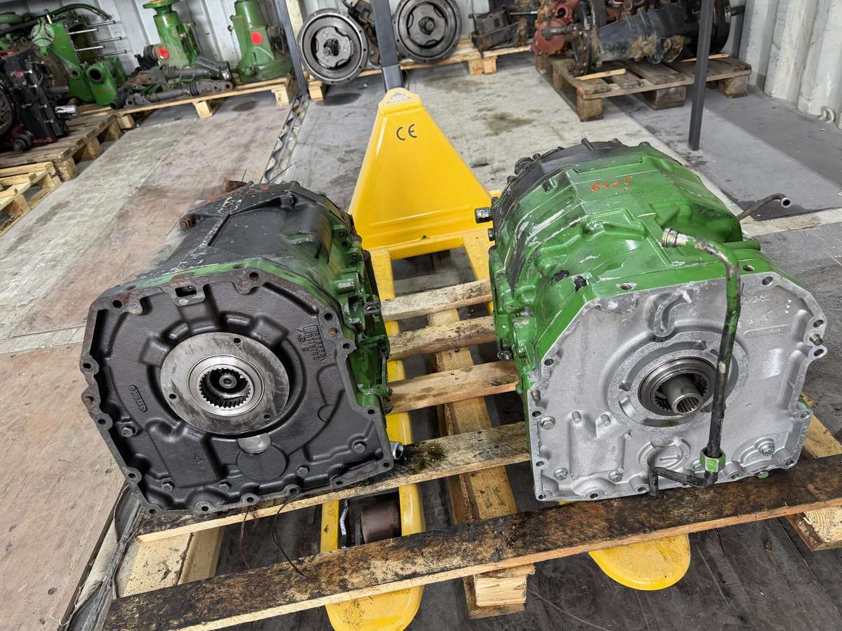 John Deere 6100/6110M/6420/6910/6920/6150