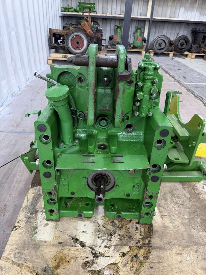 John Deere 6100/6110M/6420/6910/6920/6150