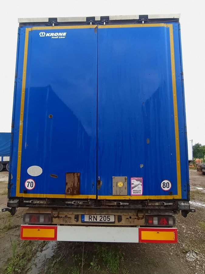 Krone, dropside with tarpaulin