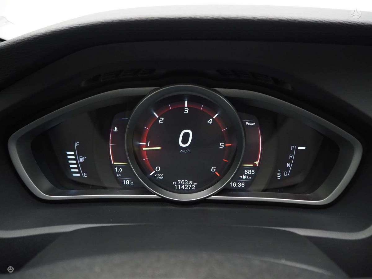 Volvo V40, 2.0 l., Хэтчбек