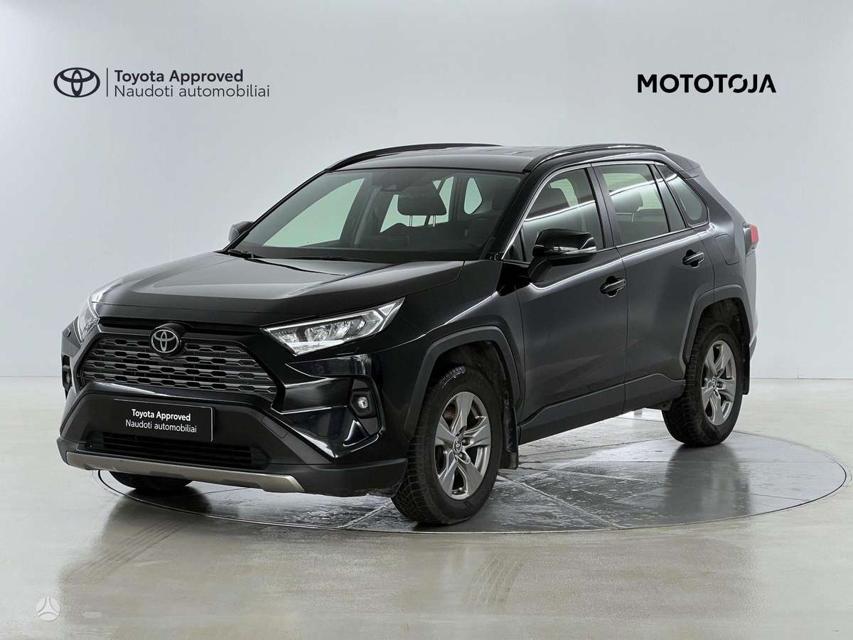 Toyota RAV4 - 1