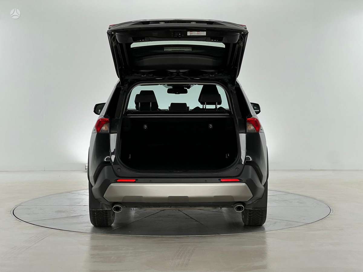 Toyota RAV4 - 10