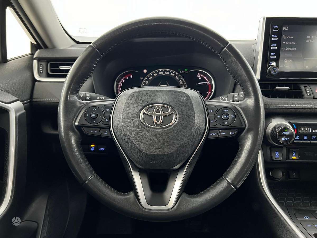 Toyota RAV4 - 12