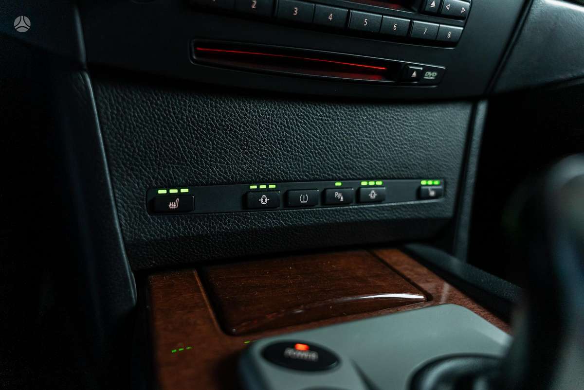 BMW M5, 5.0 l., Седан