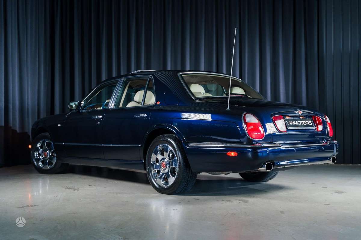 Bentley Arnage, 6.8 l., Седан