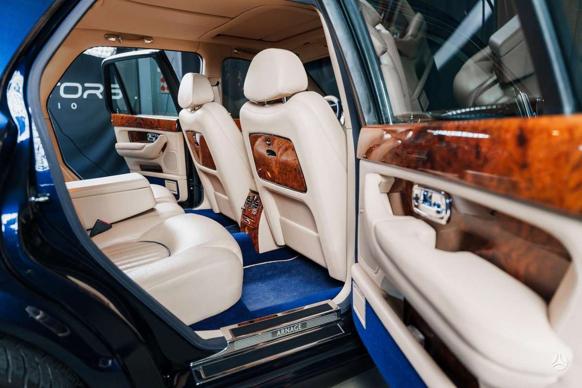 Bentley Arnage, 6.8 l., Седан