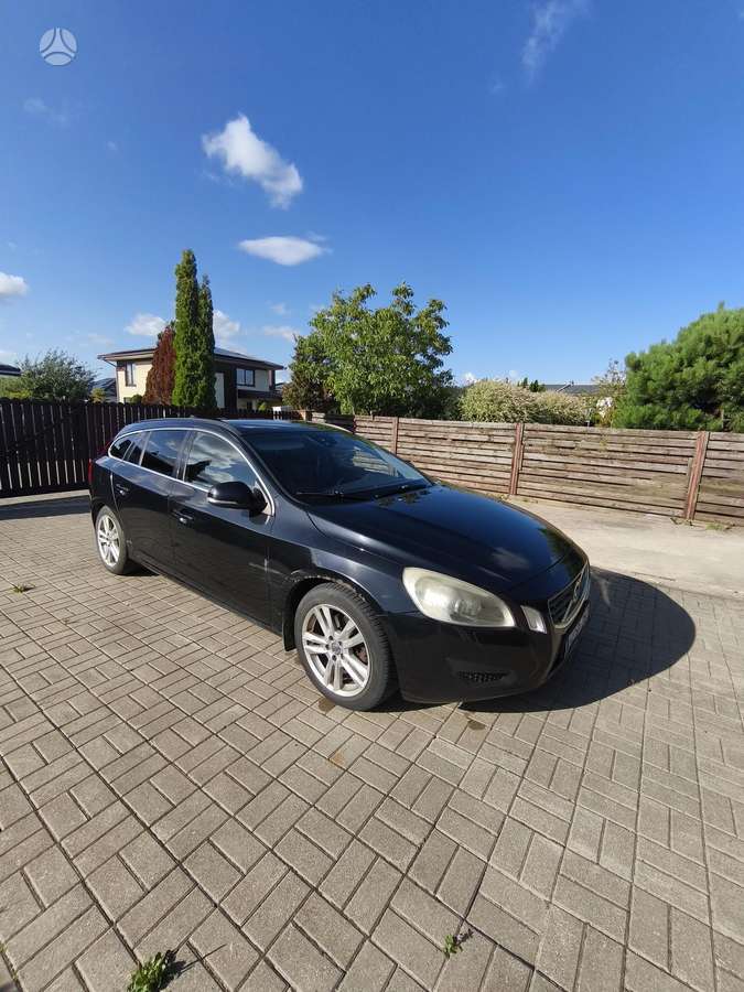 Volvo V60, 2.0 l., Универсал