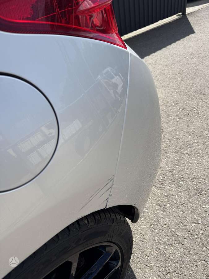 Toyota Auris - 6