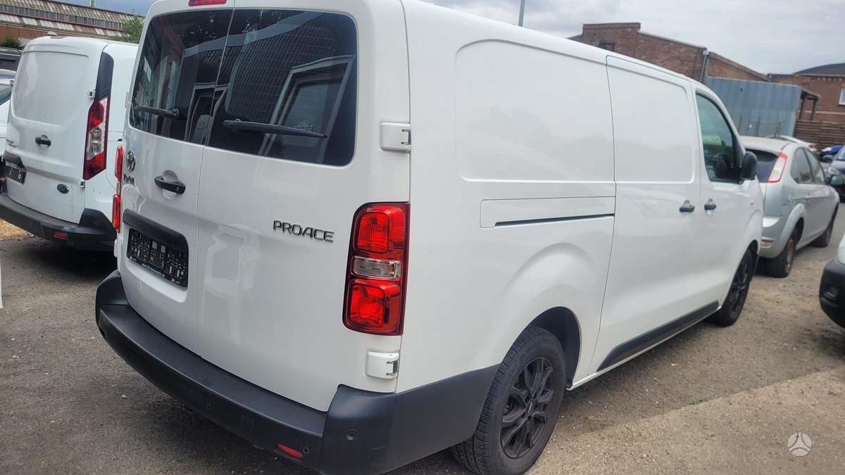Toyota Proace - 7