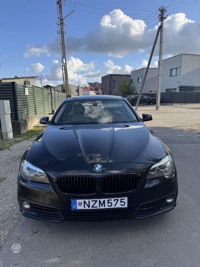 BMW 528, 2.0 l., Седан