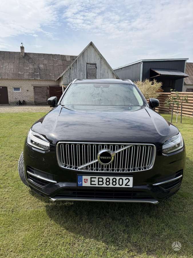 Volvo XC90 - 2