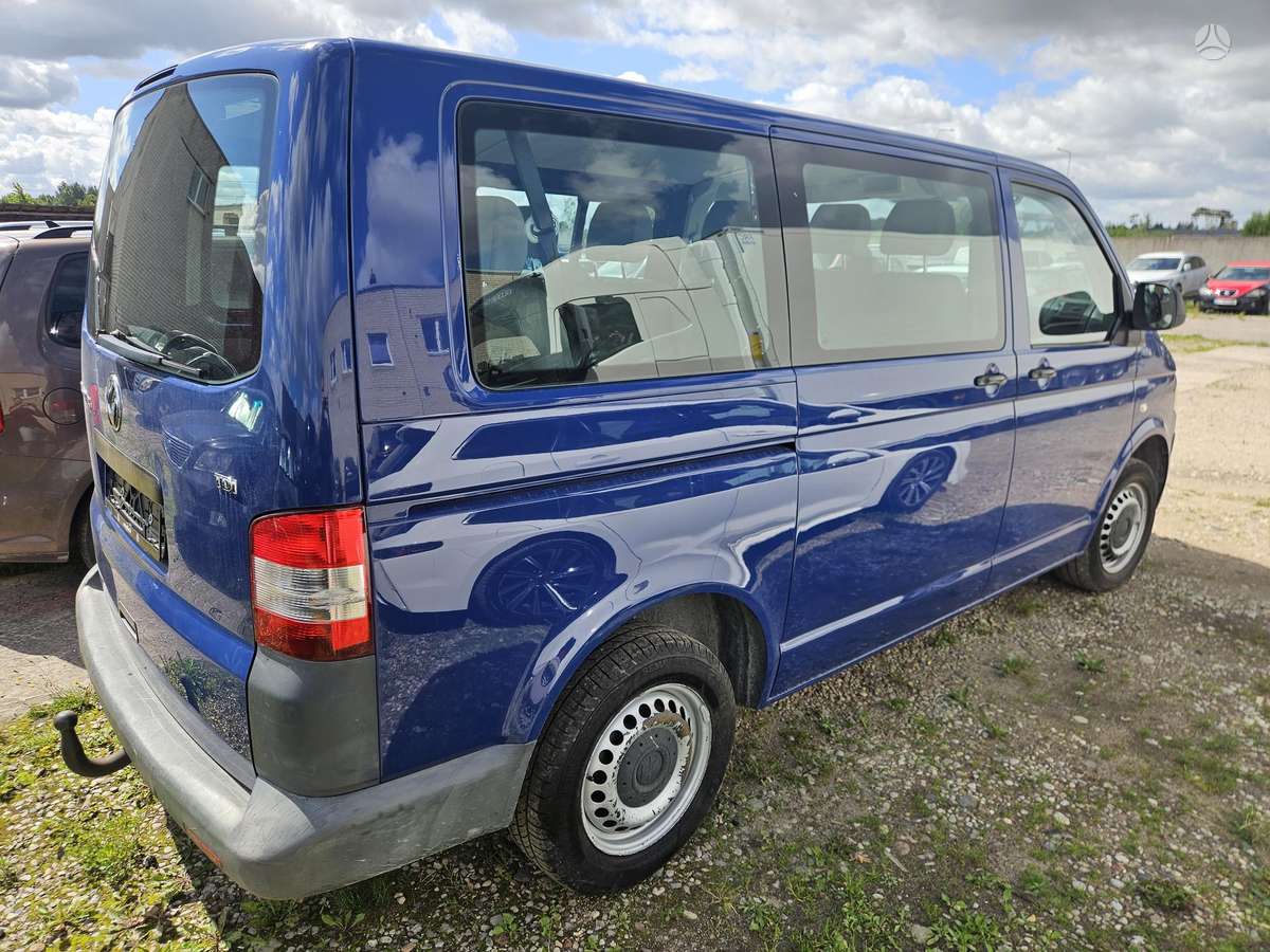 Volkswagen Transporter - 3