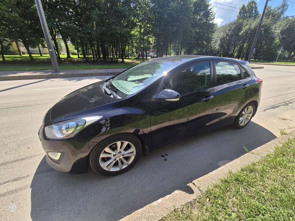 Hyundai i30, 1.6 l., hatchback